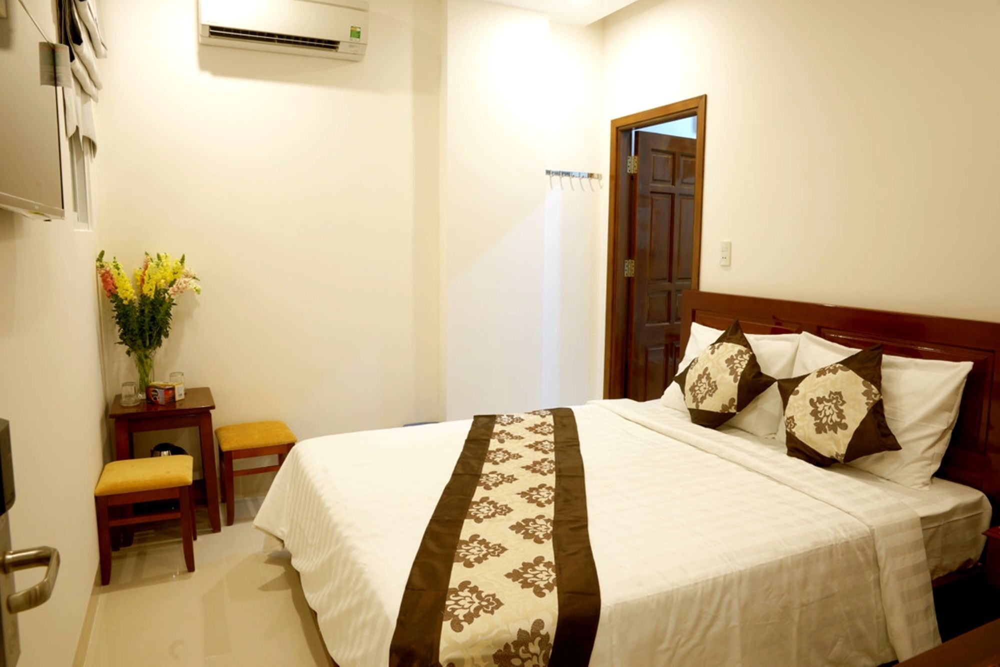 Gold Summer Hotel 1 Son Tra Екстер'єр фото